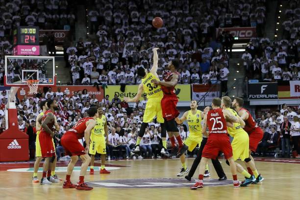 晋级四强 晋级四强